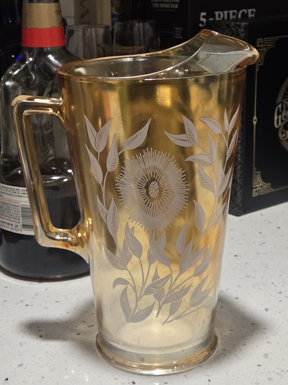 Vintage Jeannette Glass Pitcher In Cosmo Pattern